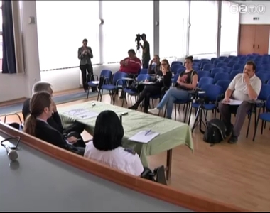 Trükkös lopásra specializálódott bűnözőket fogtak el a szombathelyi rendőrök Trükkös lopásra specializálódott bűnözőket fogtak el a szombathelyi rendőrök