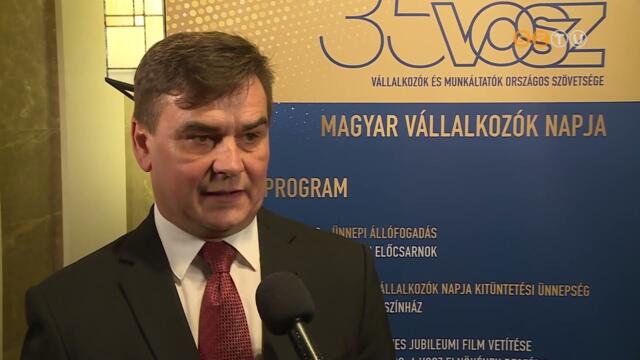 Ezentl minden v december els pntekje a magyar vllalkozk napja lesz