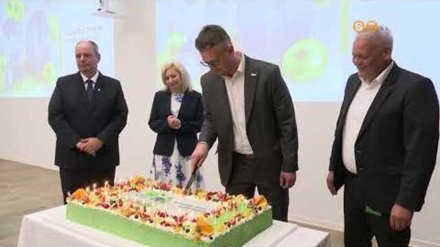 Hsz vvel ezeltt, 2005. szeptember elsejn indtotta el a dulis kpzst a Schaeffler Savaria Kft.