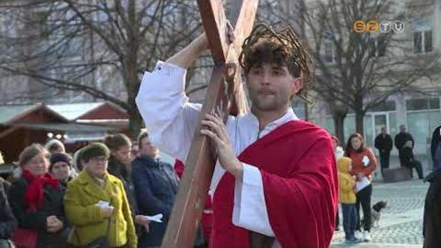 Megnyitották a Húsvéti vásárt Szombathelyen Megnyitották a Húsvéti vásárt Szombathelyen