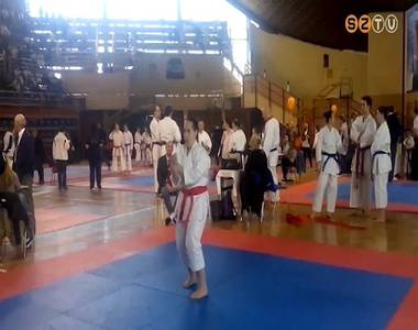Karate �rmek Szabadk�r�l