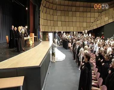 Diplomaoszt� �nneps�get tartott a Savaria Egyetemi K�zpont