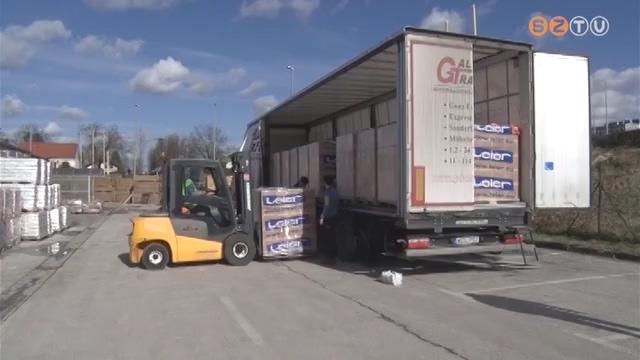 25 milli forint rtkben ptanyagot vitt a horvtorszgi Sziszekbe a karitsz