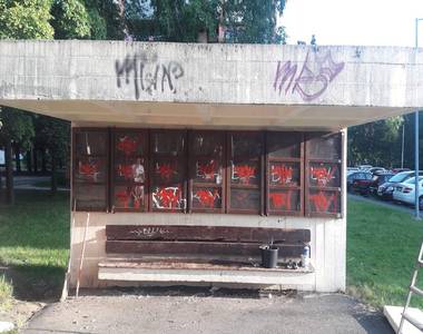 Vas�rnapi vill�makci� a Derk�n