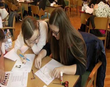 Középiskolásoknak rendeztek matematika-versenyt az egyetemen