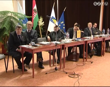 Polg�rmesterek tal�lkoz�ja V�pen