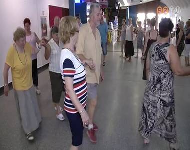 Szenior t�ncklub indult