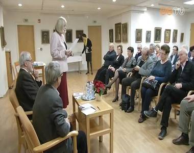 A nyelves soksz�n�s�g�nek meg�rz�s�r�l sz�l Pusztay J�nos �j essz�k�tete