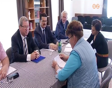 Fogad��r�j�ra v�rta a szombathelyieket a polg�rmester �s Kecsk�s L�szl� k�pvisel�