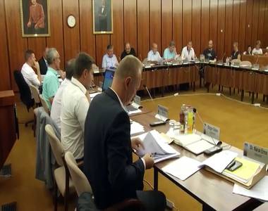 Gazdas�gi bizotts�gi �l�s