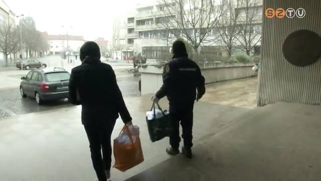 Megkezdték az ingyenes szájmaszkok kiosztását Szombathelyen