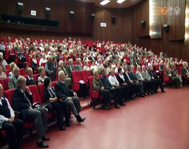 A tapasztalat �s tud�s birtokosai