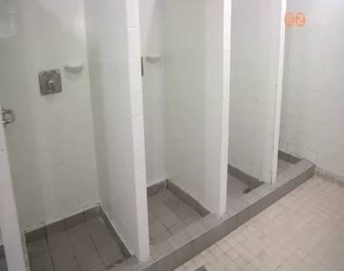 Utánajártunk, hogy valóban koszosak-e az uszoda öltözői Utánajártunk, hogy valóban koszosak-e az uszoda öltözői