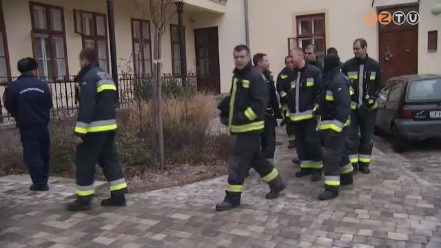 T�zv�delmi bej�r�st tartottak a megyeh�z�n