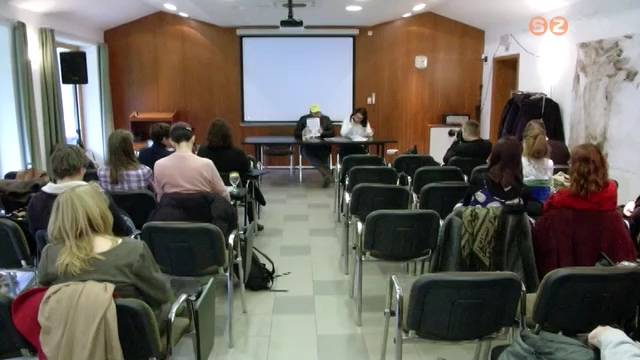 Az ember �s a term�szet kapcsolat�nak dilemm�ival foglalkoztak egy m�v�szeti konferenci�n