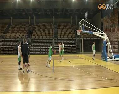 A Kaposv�rt fogadja a Falco