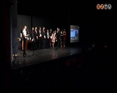 Koll�gist�k adtak m�sort a Berzsenyi-napon