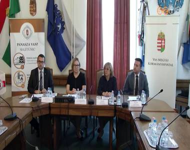 A fogyaszt�knak seg�tenek