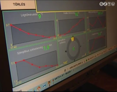 �tmenet n�lk�l �rkezett az �sz