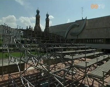 M�r �p�tik a lel�t�t az Iseumi Szabadt�ri j�t�kok rendezv�nyeihez