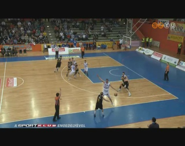 Zalaker�mia ZTE KK - SZOVA-Trend Optika KC Szombathely (3-4. negyed)