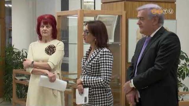 Iparos emlkek a mltbl cmmel killts nylt a Berzsenyi Dniel Knyvtrban