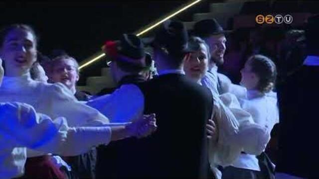 Id�n is zs�fol�sig megtelt a sporth�z a Horv�t-b�lra