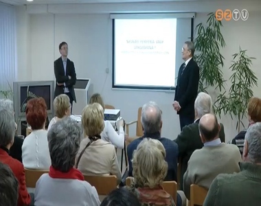 Az akad�mia tudom�nyos f�munkat�rsa tartott el�ad�st