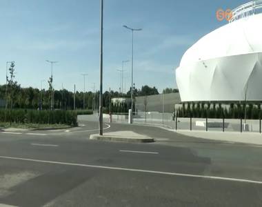 Két hónap próbaidőre megnyitották a Haladás Sportkomplexum parkolóját Két hónap próbaidőre megnyitották a Haladás Sportkomplexum parkolóját