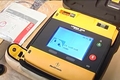 Defibrillátort kapott a Rumi úti orvosi rendelő

