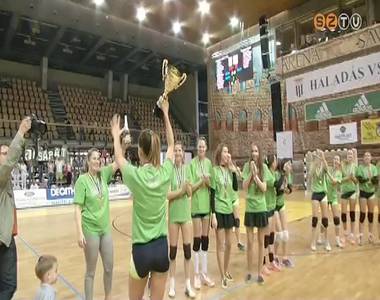 Bajnok a HVSE-VSA r�plabdacsapata