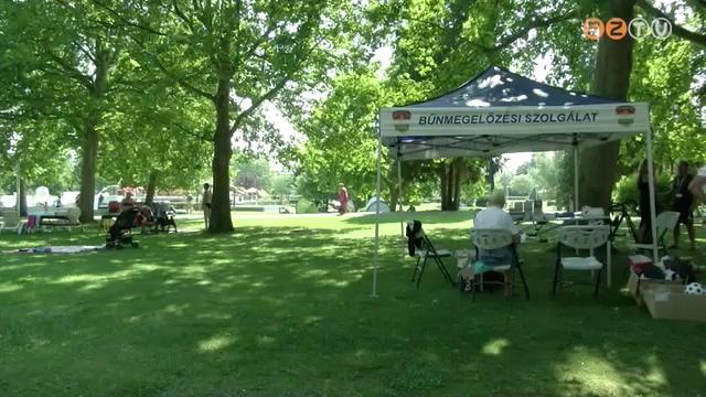 Rendőrök tartottak strandpartit a Tófürdőn Rendőrök tartottak strandpartit a Tófürdőn