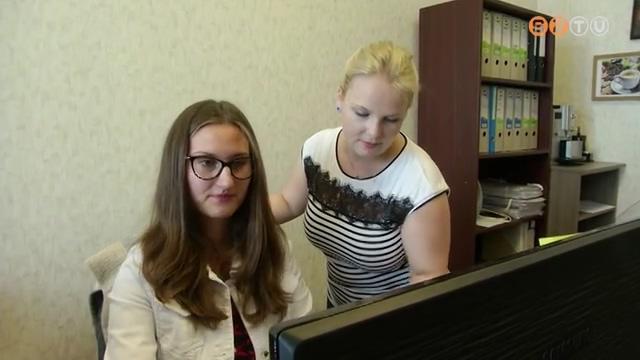 Idén nyáron is megnyitotta kapuit a Polgármesteri Hivatal a diákmunkára jelentkezők előtt Idén nyáron is megnyitotta kapuit a Polgármesteri Hivatal a diákmunkára jelentkezők előtt