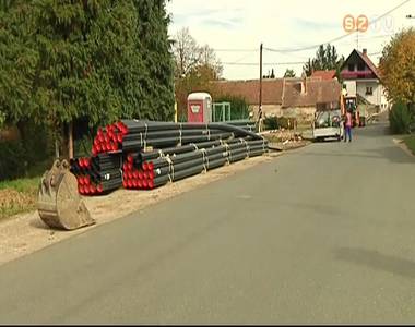 Forgalomkorl�toz�s v�zvezet�kcsere miatt