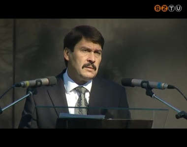 Áder János köztársasági elnök 2012. október 6-án, a rátóti Aradi Emlékparkban elhangzott beszéde Áder János köztársasági elnök 2012. október 6-án, a rátóti Aradi Emlékparkban elhangzott beszéde