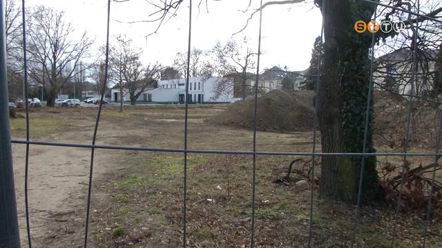 Az egszsggyi dolgozk inkbb parkolkat ltnnak szvesen a volt strand terletn