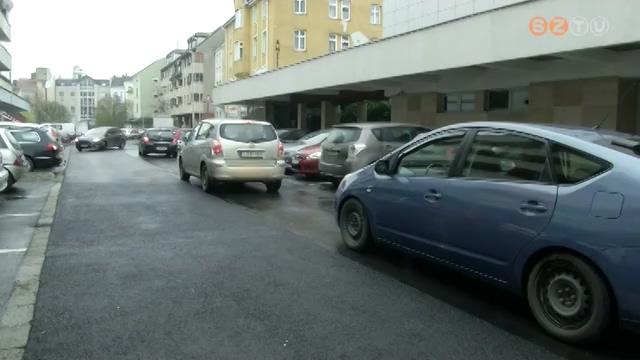 Káosz az ingyenes parkolás miatt Káosz az ingyenes parkolás miatt