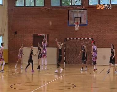 Itthon fejezték be a bajnokságot a SZOESE női kosarasai Itthon fejezték be a bajnokságot a SZOESE női kosarasai