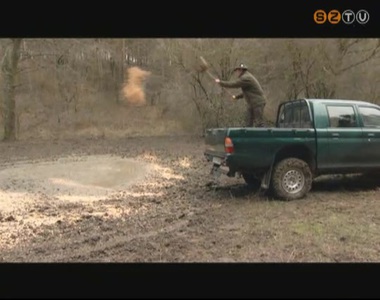 Az állomány megfelelő fejlődése miatt szükséges a vadak etetése télen Az állomány megfelelő fejlődése miatt szükséges a vadak etetése télen