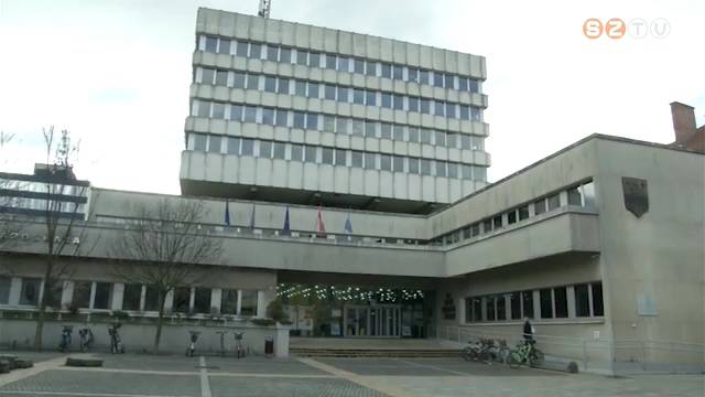 Jelenleg a polg�rmesterek gyakorolj�k a k�zgy�l�s jogk�reit