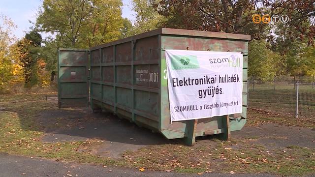 Két helyszínen is leadhatták elektronikai hulladékaikat a szombathelyiek Két helyszínen is leadhatták elektronikai hulladékaikat a szombathelyiek