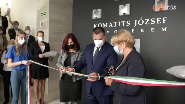 Komatits József tőrvívó nevét vette fel az új szombathelyi vívócsarnok Komatits József tőrvívó nevét vette fel az új szombathelyi vívócsarnok