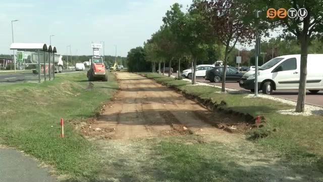 Gyalog- és bicikliút is épül a Stromfeld lakótelep szélén Gyalog- és bicikliút is épül a Stromfeld lakótelep szélén