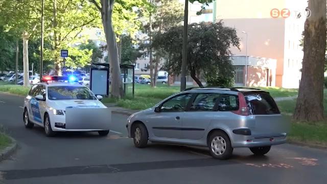 Rendőrautóval ütközött egy ittas sofőr a Váci Mihály utcában Rendőrautóval ütközött egy ittas sofőr a Váci Mihály utcában