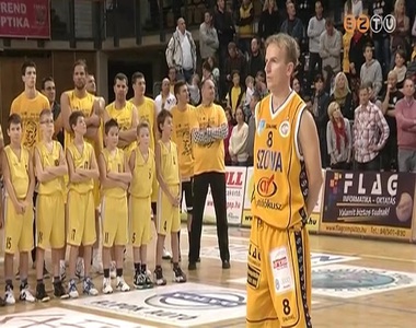 21 szezon ut�n elb�cs�zott K�lm�n L�szl�