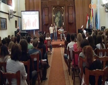 A Premontrei Gimnáziumban is megünnepelték a magyar dal napját A Premontrei Gimnáziumban is megünnepelték a magyar dal napját