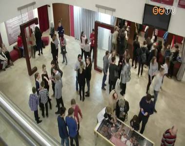 Premonterisek a sz�nh�zban