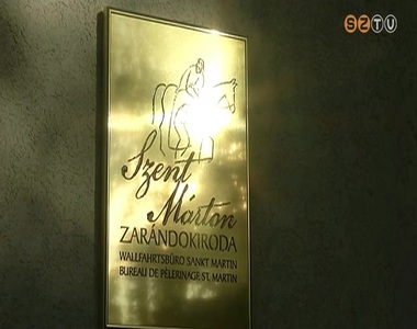Megny�lt a Szent M�rton Zar�ndokiroda
