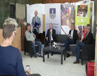 Foci VB-s szurkolói zóna a Ferences kertben