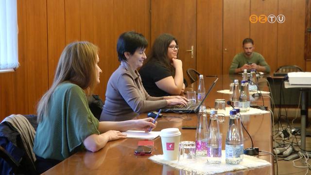 Az októberi közgyűlést értékelték a pártok képviselői a sajtó munkatársainak Az októberi közgyűlést értékelték a pártok képviselői a sajtó munkatársainak